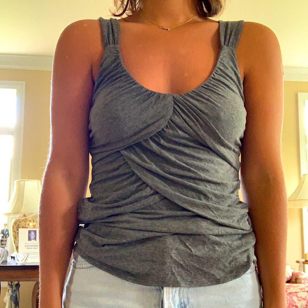 Bailey 44 Gray Tank Size M